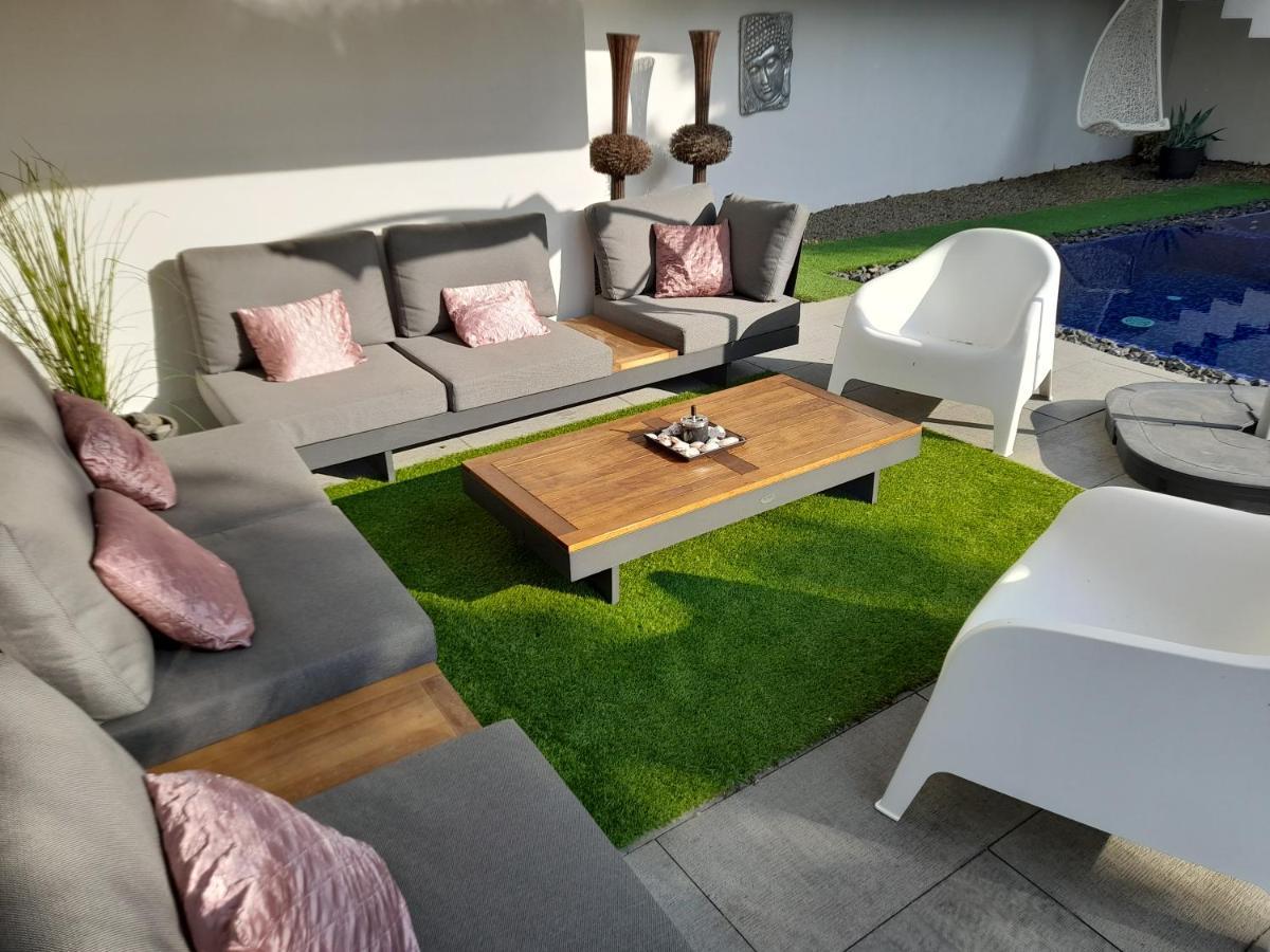 Private Family Villa بوداورس المظهر الخارجي الصورة