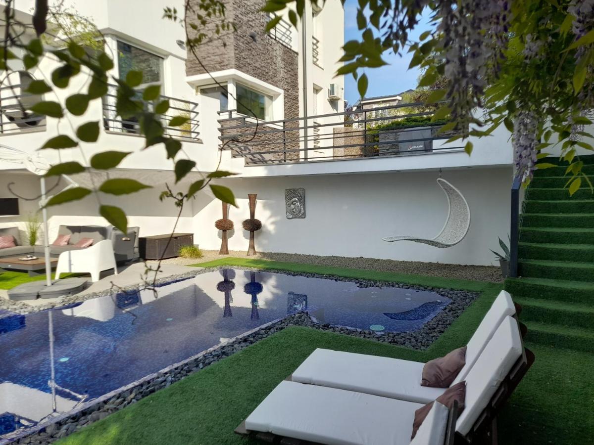 Private Family Villa بوداورس المظهر الخارجي الصورة